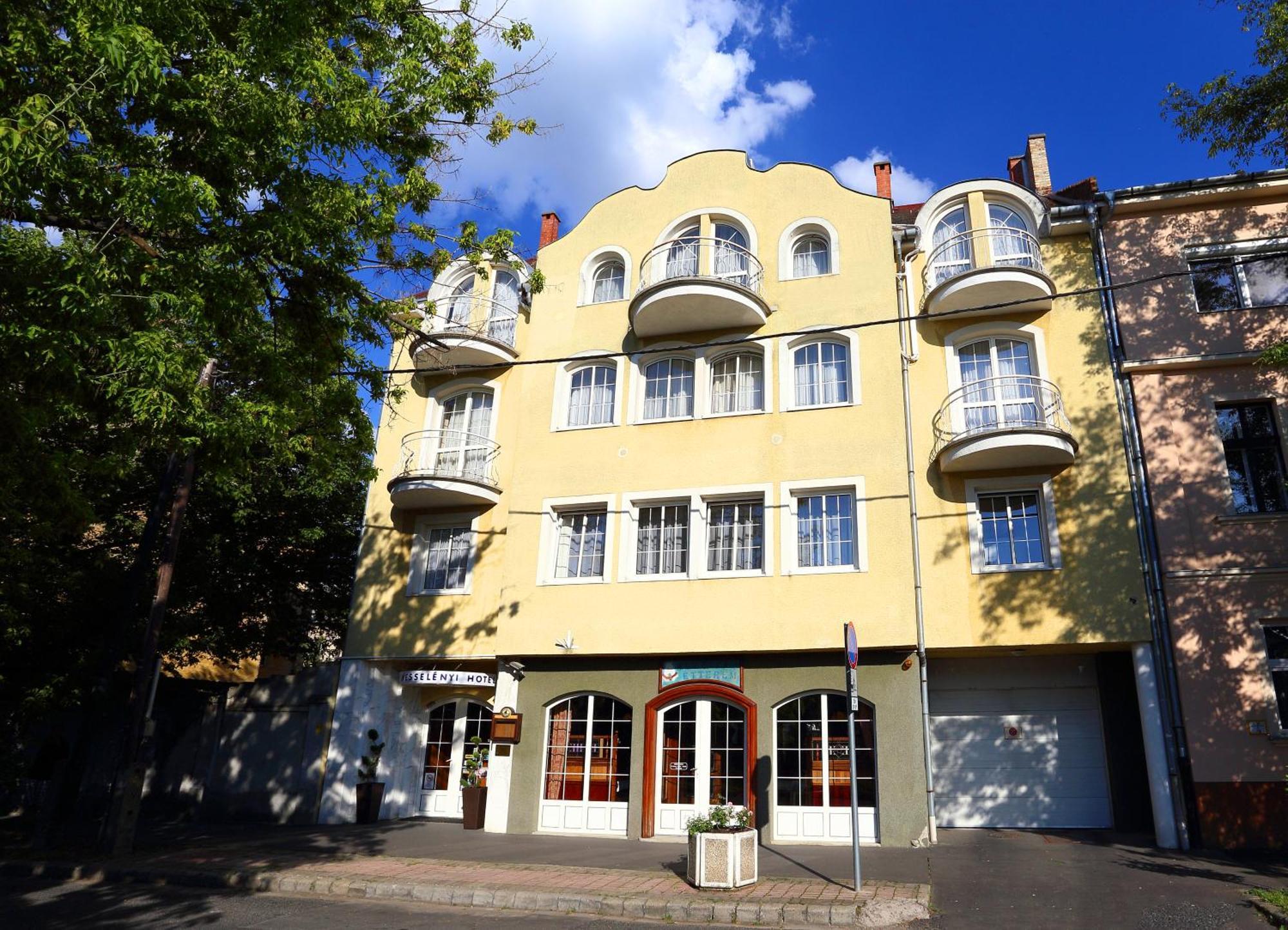 Hotel Wesselenyi Győr Exterior foto